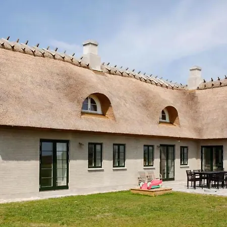 Embraced By Rural Feel In A Thatched House 別荘 *