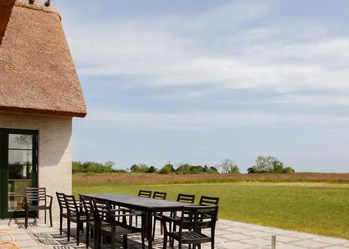 Embraced By Rural Feel In A Thatched House *